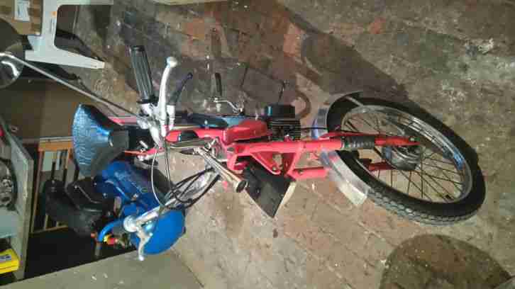 Starflite-Tramp Luxus mofa Baujahr 78 und zweitmotor original unverbastelt