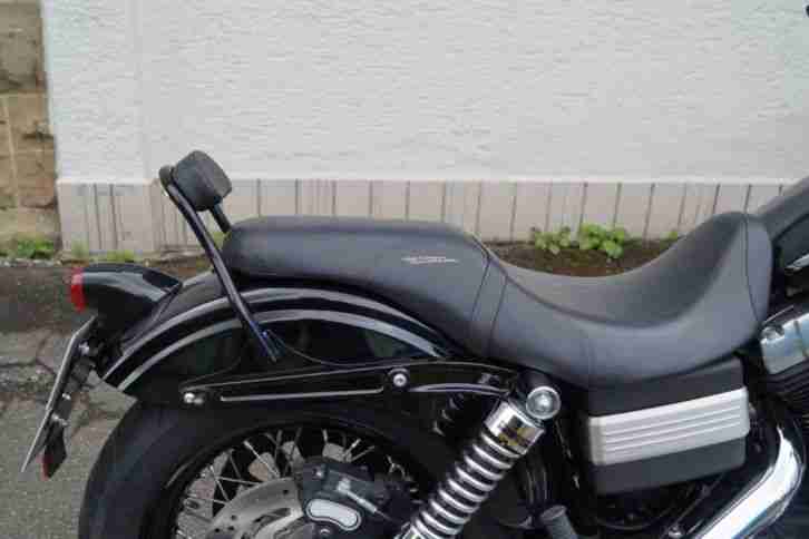 Street Bob, 1700ccm, 82 PS, 1. Hand,