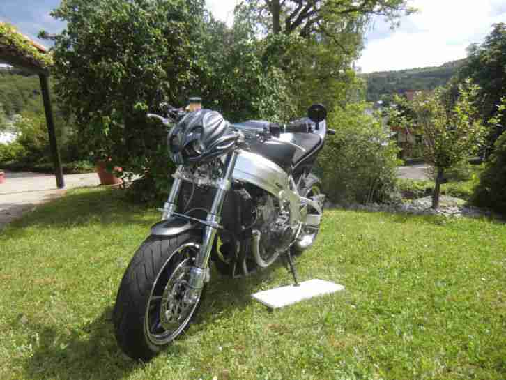 Streetfighter CBR900 SC33