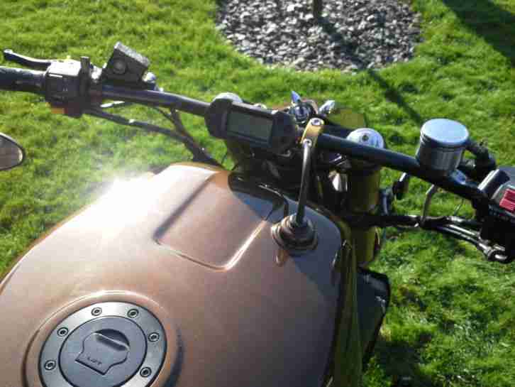 Streetfighter Gsxr 1100 W Eyecatcher Neulack Neuaufbau 13/14