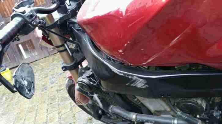 Streetfighter Kawasaki ZX9R