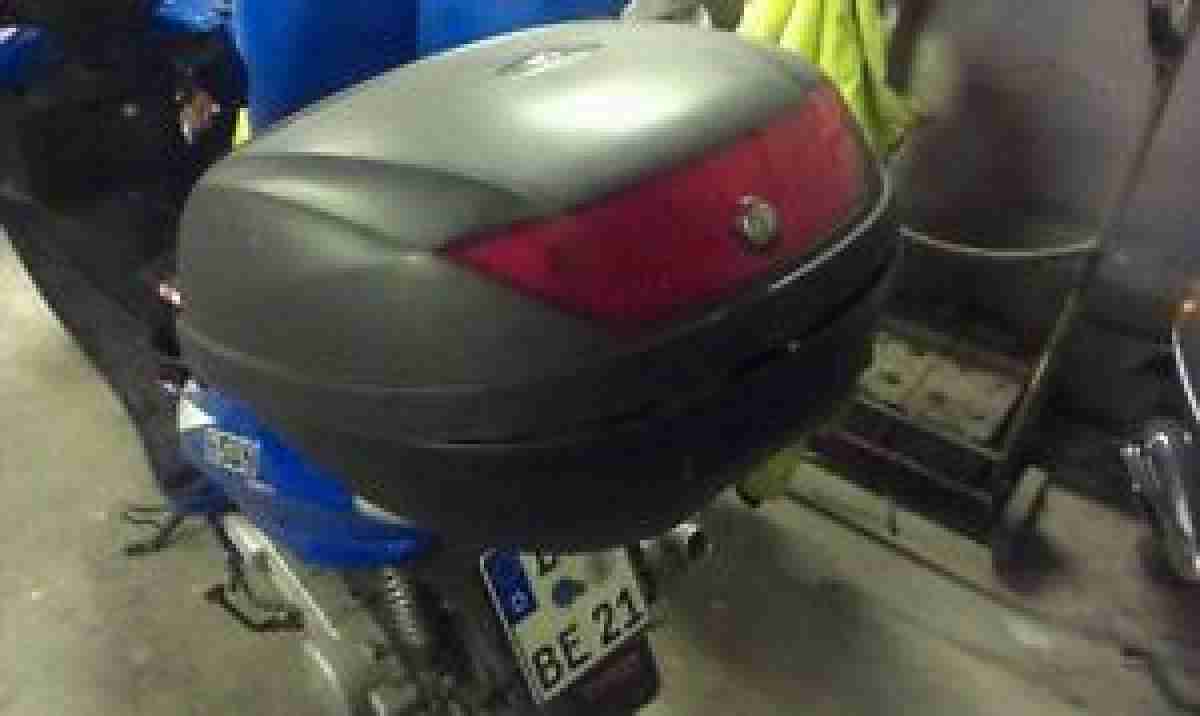 Super 150 ccm Roller Bj 2008 Tüv Neu ....9200 Gelaufen .