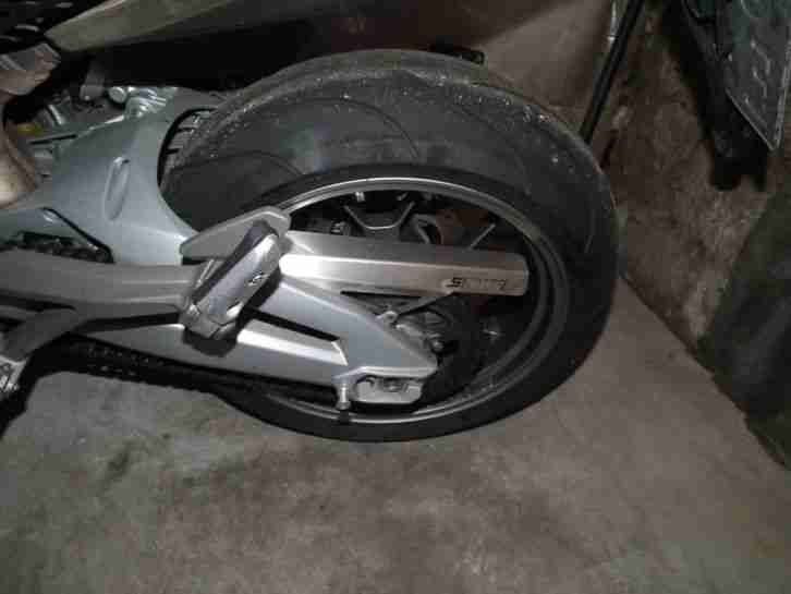 Super Top Gepflegte Aprilia Shiver 750