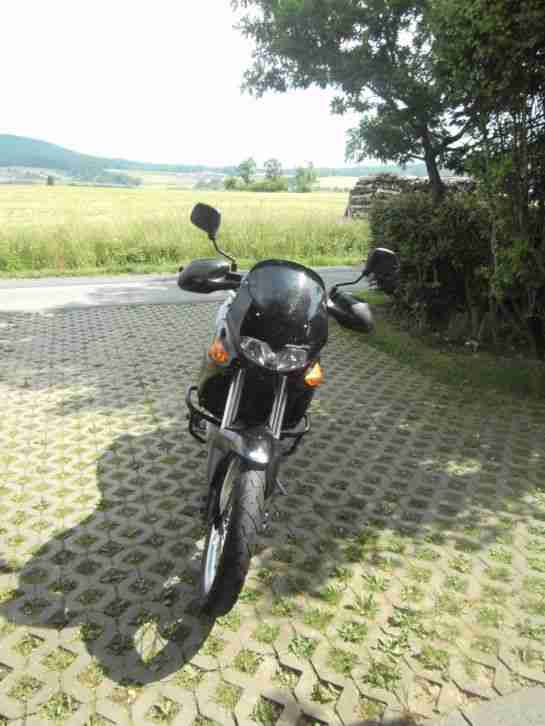 Super schöne schwarz silberne Aprilia Pegaso 650 ML