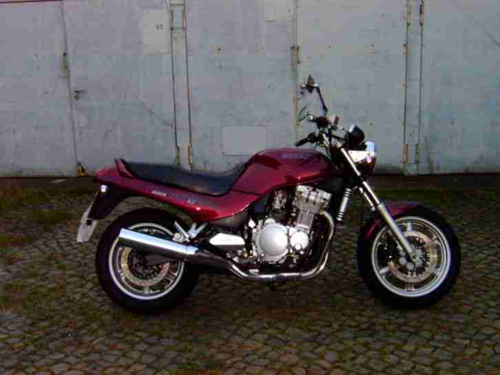 Suzuki 1100 G Tourenmaschine