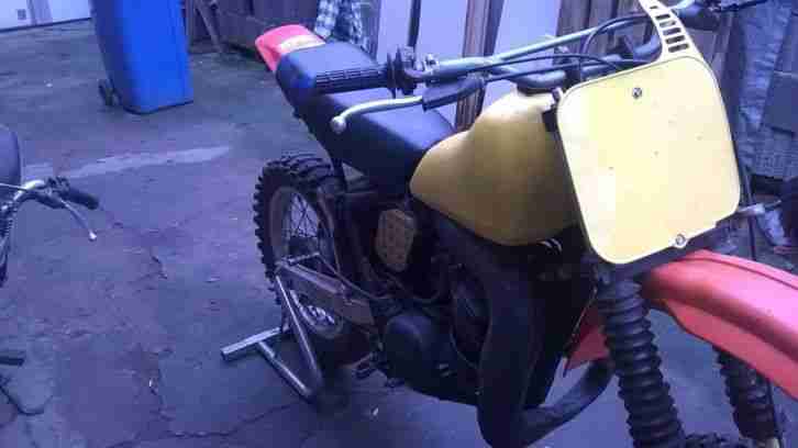 Suzuki 500 RM als Teileträger oder zum Aufbauen