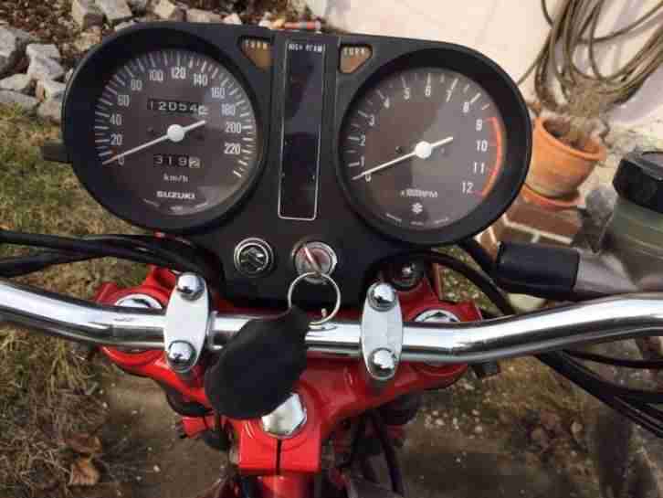Suzuki 750 GS, 1978 mit Speiche TÜV neu, in sehr gutem Zustand