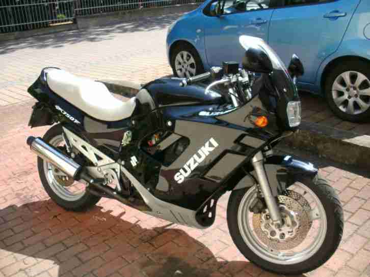 Suzuki 750 GSX F, offen, 98 PS, 27456 km