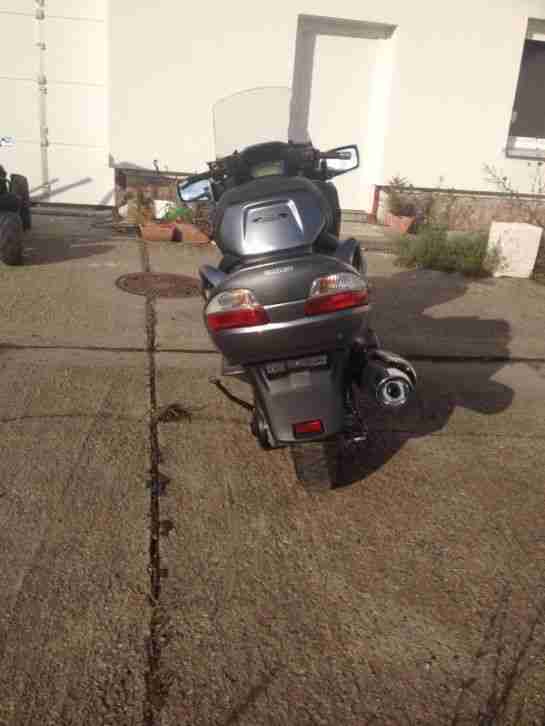 Suzuki AN 650 Burgmann Executive Roller