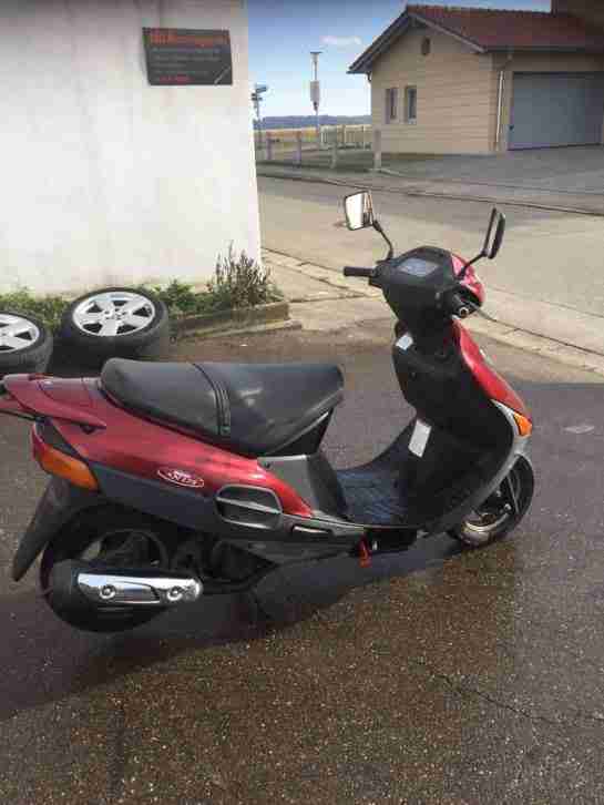 Suzuki An 125