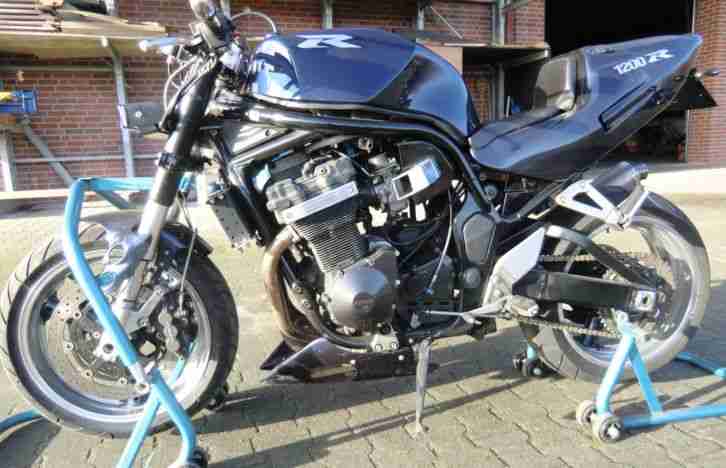 Suzuki Bandit 1200 Streetfighter