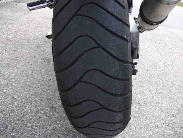 Suzuki Bandit 1200s 98 PS