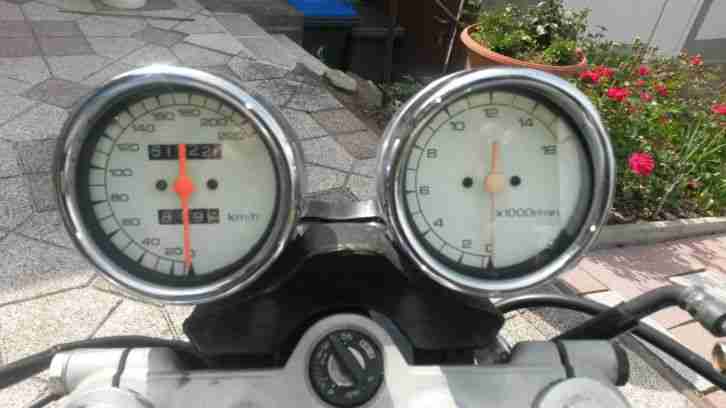 Suzuki Bandit, 400ccm, Streetfighterumbau.