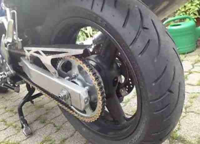 Suzuki Bandit GSF 600 vieles Neu in Blau 2003 Naked Bike TÜV 04/17 Blau