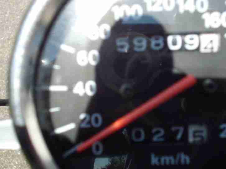 Suzuki Bandit GV75 A