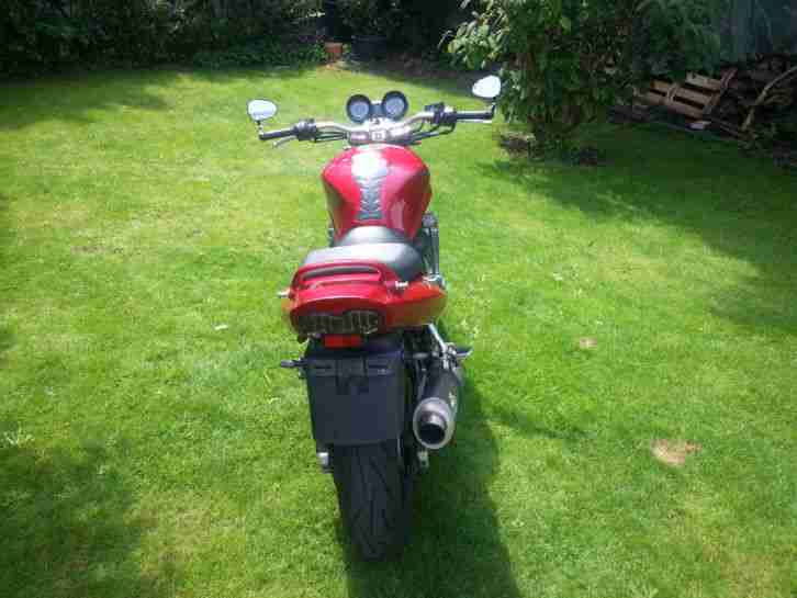 Suzuki Bandit Pop TÜV 02/17 29140 KM Reifen neu Kettensatz neu usw.
