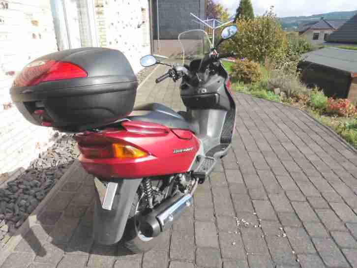 Suzuki Burgman 125 Griffheizung,Top.Case,Tüv frei,inzahl,tausch