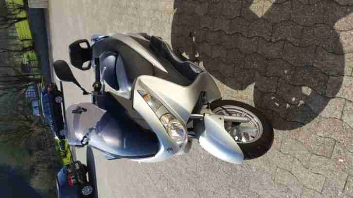Suzuki Burgman 200 7200 Km Original