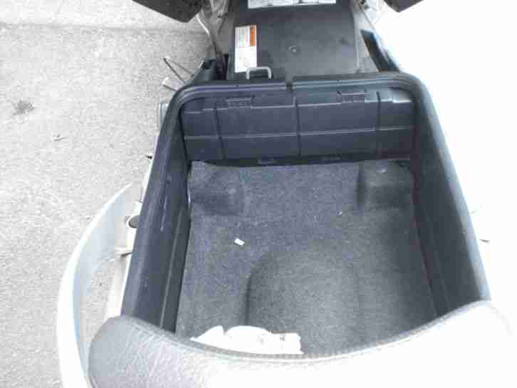 Suzuki Burgman 400 mit Navi