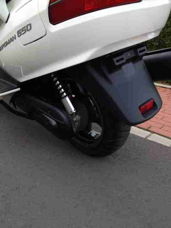 Suzuki Burgman 650