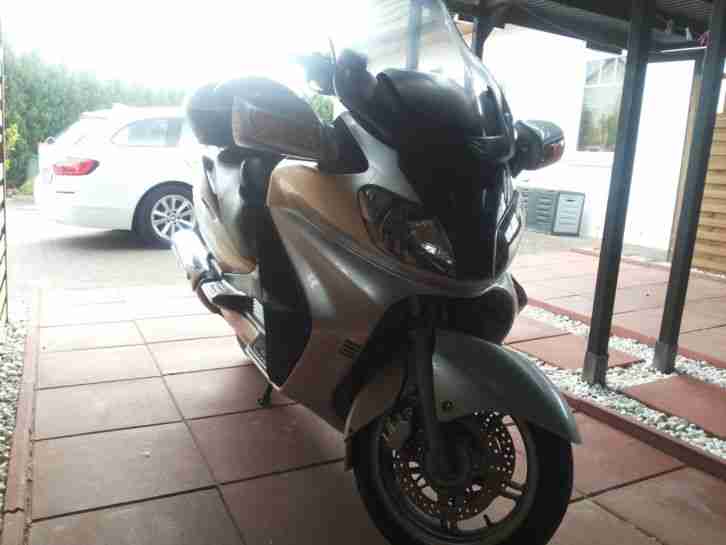 Suzuki Burgman 650 TOP Zustand Scheckheft,