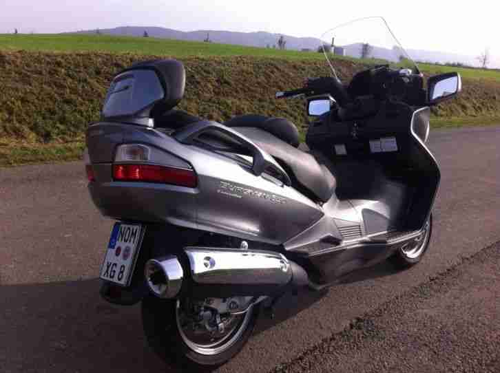 Suzuki Burgman 650AN Excutive Roller