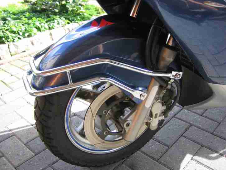 Suzuki Burgman AN 400 K3 Traveller