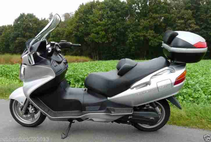 Suzuki Burgman AN