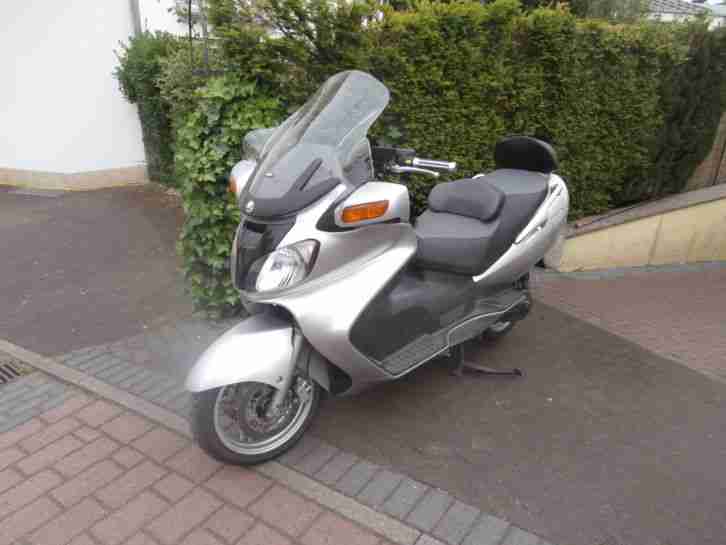Suzuki Burgman AN 650