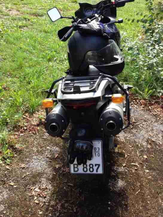 Suzuki DL 1000 V Strom Mit Koffer und erst 8000km Im Top Zustand