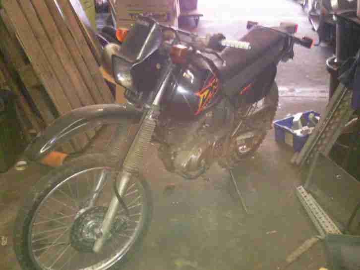 Suzuki DR 125 SE