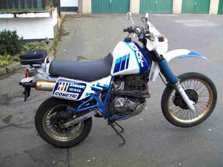 Suzuki DR 600 Dakar