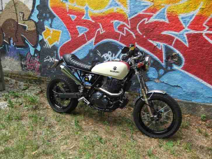 Suzuki DR 650 Caferacer