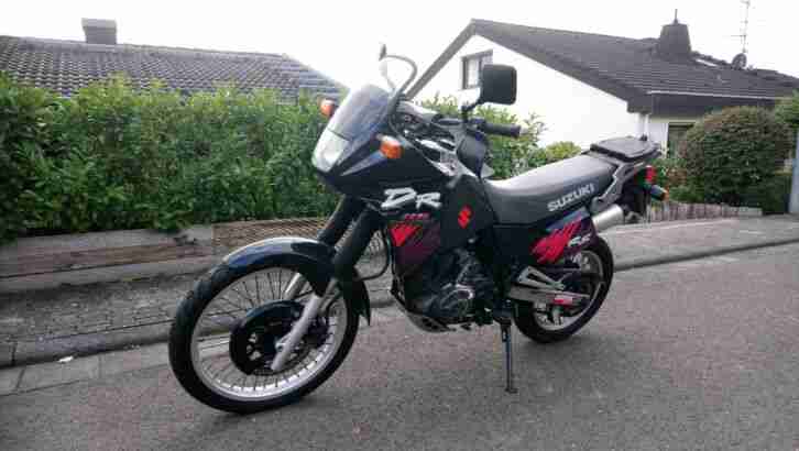 Suzuki DR 650 RSE (Enduro, Reiseenduro) mit frisch TÜV und fahrbereit