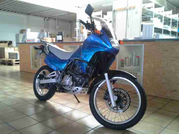 Suzuki DR 650 SE