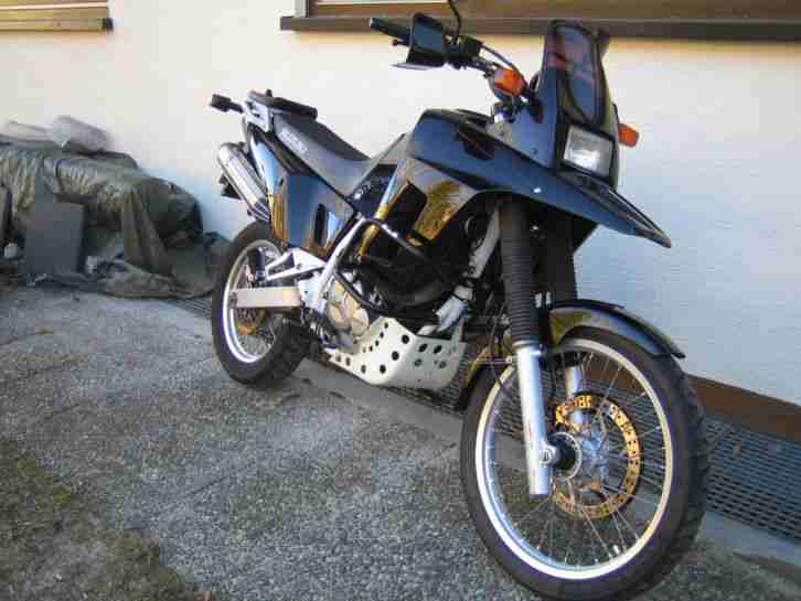 Suzuki DR BIG 800