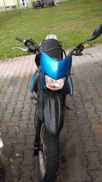 Suzuki DR125SM