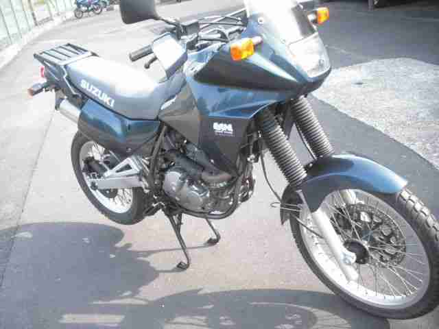 Suzuki DR650 RSE Typ 43B Bj.3.1995 Tüv 7.2017 km ca. 25600 Kein Geländeeinsatz !