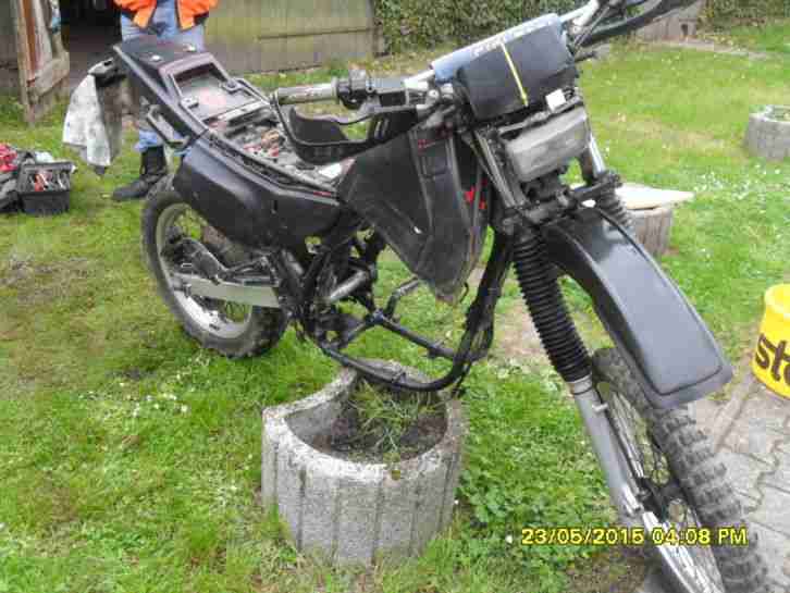 Suzuki DR650 RSU BJ. 1990 an Bastler ohne Motor