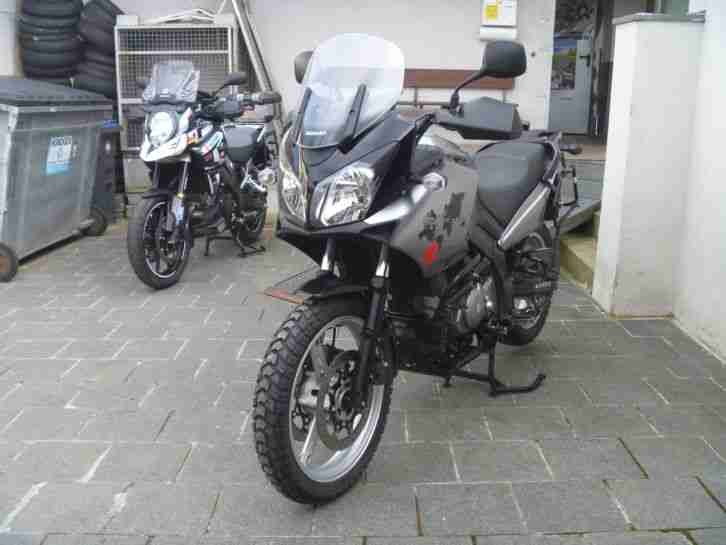 Suzuki Dl 650 V-strom Bauj.2009 mit viel Zubehör