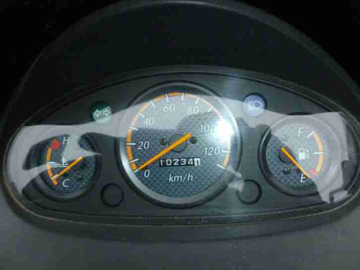 Suzuki Epicuro 125 ccm Roller