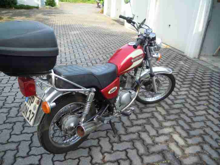 Suzuki GN 125 E