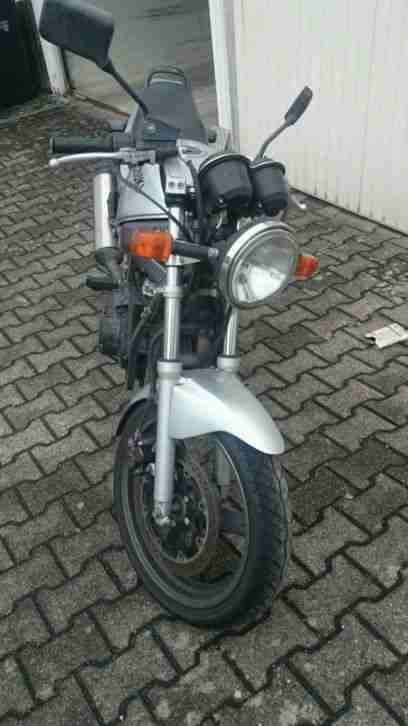 Suzuki GS 500 E