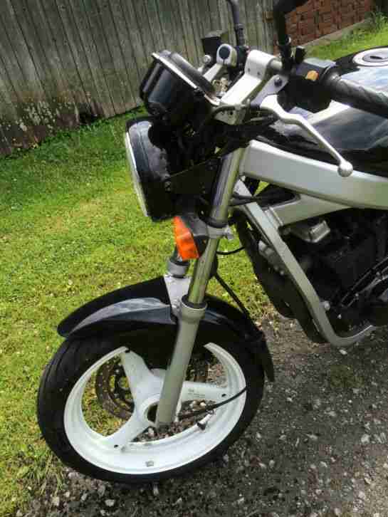 Suzuki GS 500 E