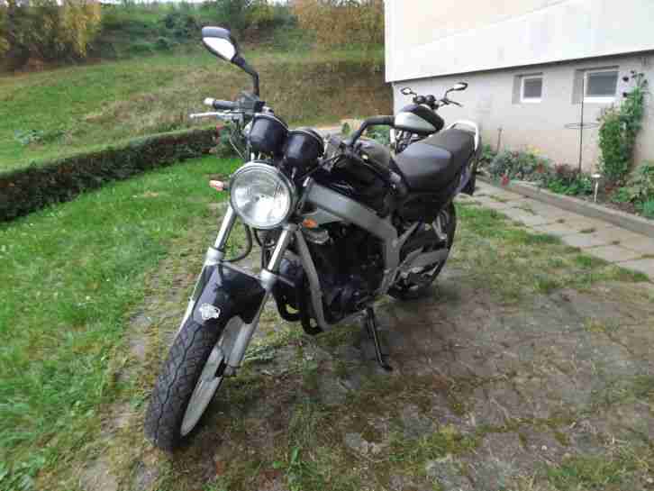 Suzuki GS 500 E