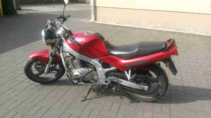 Suzuki GS 500 E, rot, 31.500 Km, Bj 1997