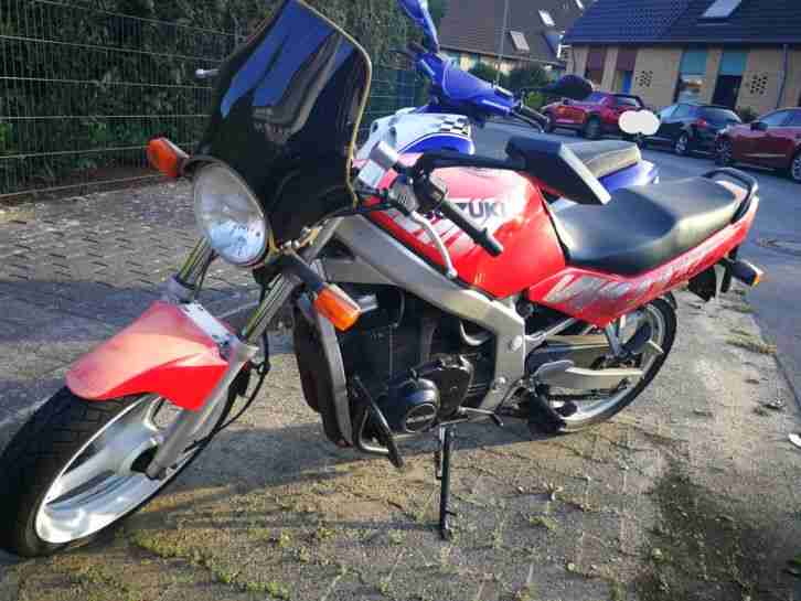 Suzuki GS 500 E