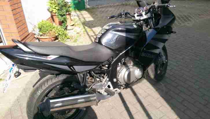 Suzuki GS 500 F schwarz, sehr guter Zustand, wenige Kilometer