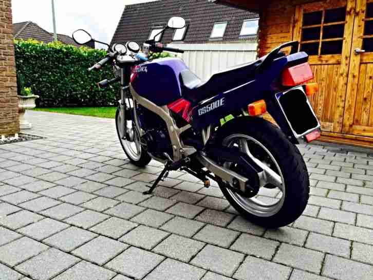 Suzuki GS 500E