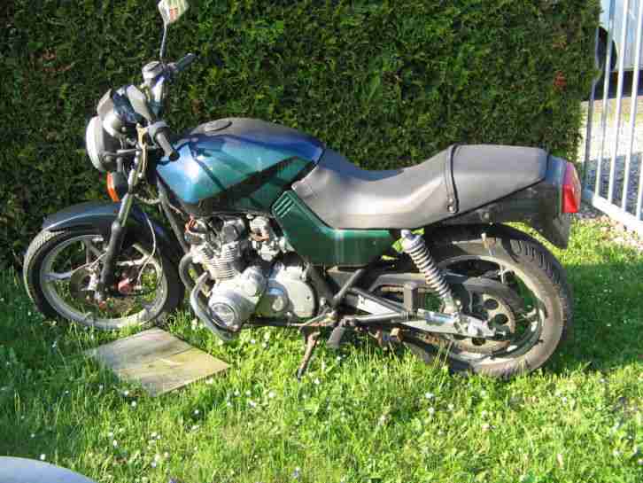 Suzuki GS 550